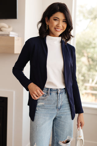 Fitted Blazer in Navy - Chic Avenue Boutique