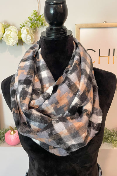 Houndstooth Infinity Scarf- 2 Colors! - Chic Avenue Boutique
